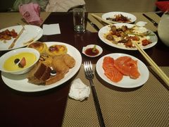 -粤海酒店-旋转餐厅