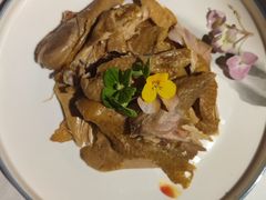 手撕烧鸡-小河盐帮·私家菜·烤鸭(三元桥·霄云路店)