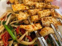 -汗腾格里·风味餐厅(新疆驻京办店)