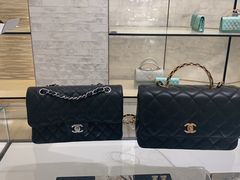 -CHANEL(恒隆广场店)