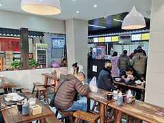 大堂-穆得·老周家牛肉烧饼(普利街店)