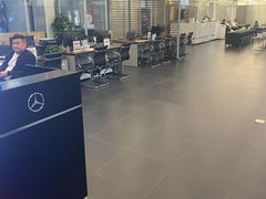-长沙中升聚星奔驰4S店(望城店)