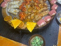 -老姐石板烧烤+铜炭火锅(总店)