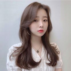 -AYO SALON