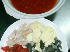 -黔蘑菇四季餐厅(观山湖店)