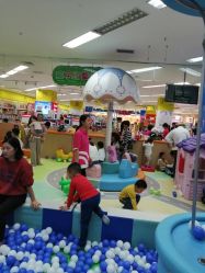 点击看大图 -孩子王童乐园(成都吾悦广场店)