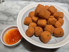 一口豆腐-蝴蝶里·粤菜·点心(滨江龙湖店)