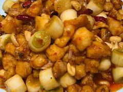 宫保鸡丁-通乐簋街小龙虾(老店)