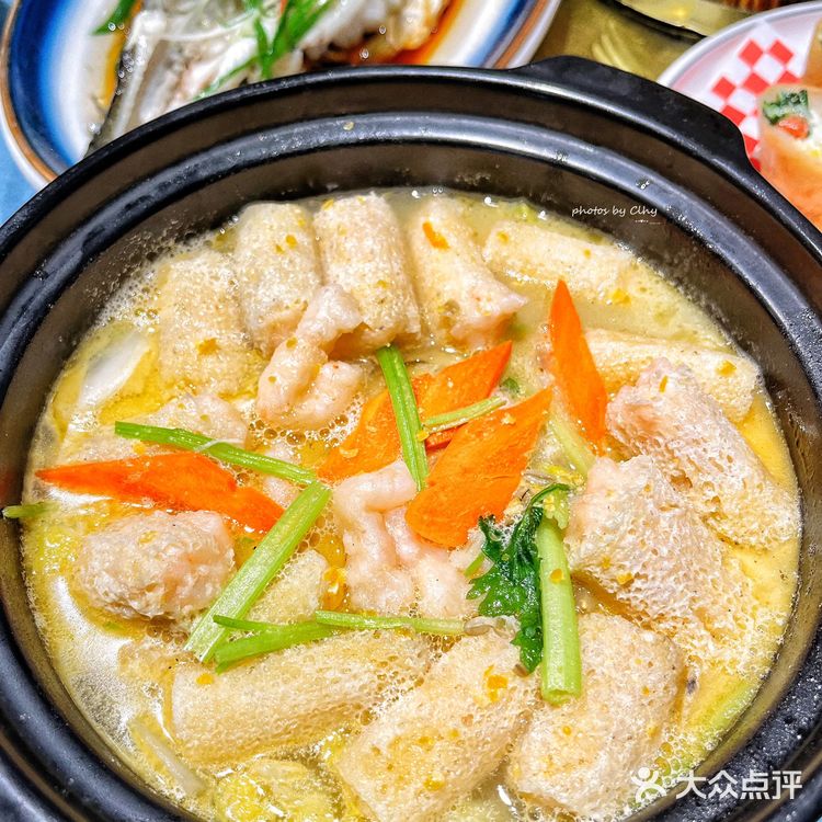 集美大学门口的大排档