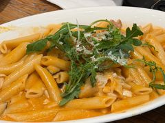 -玛格萝妮比萨屋(四平店)