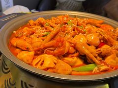 -徐记小怪兽肉蟹煲(中央大街店)