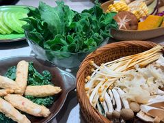-一叶一世界•素食餐厅(新光天地店)