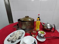-花苑美食横琴生蚝火锅(拱北粤华路店)
