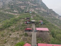 -抱犊寨风景区