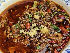 -有红鸡毛店·川菜(建设路店)