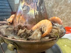 -鑫渔港海鲜本地菜·山海关浑锅(东戴河店)