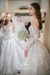 -Renee芮亦婚纱