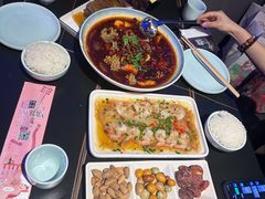 -粉墨特色菜·烧烤音乐酒馆