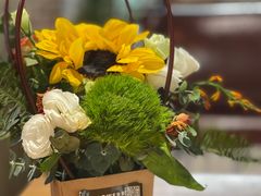 -桉树林A coffee 森林餐厅(三圣乡店)