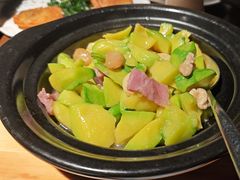 桃仁蒜子焖小瓜-熙楼(翠湖店)