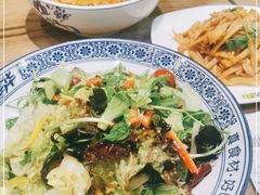 -西部马华清真兰州牛肉面·烧烤夜市(三里河店)
