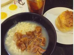-新华茶餐厅