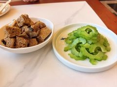 -鸿宾楼(展览馆路店)