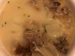 -鑫皇朝酒店(建设一路店)