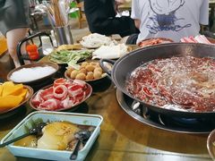 -黄潇洒老火锅(九眼桥宏济巷店)