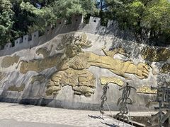 -彩色沙林风景区