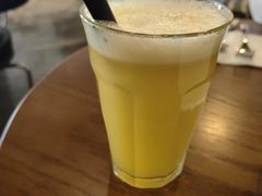 苹果菠萝汁-UPPER KITCHEN(延安路店)