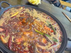 -黄潇洒老火锅(九眼桥宏济巷店)