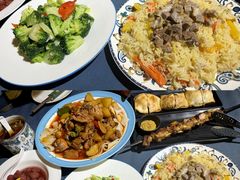 -伊带伊路新疆美食府(呼家楼店)