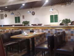 -巴依兄弟西域美食(机场店)