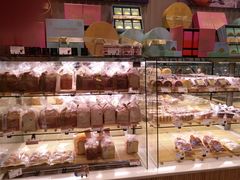 -巴黎贝甜(华堂新辰汇店)
