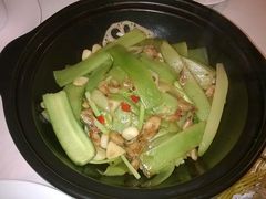 荷塘春色-巴陵全鱼席(湖南老字号汴河街店 )