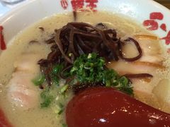 -豚王拉面(锦荣商业大厦店)