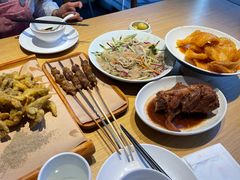 -关东小磨东北菜(上海长风大悦城店)