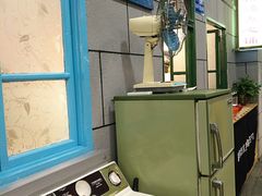 -超越炭火牛蛙火锅鸡(河东店)