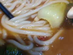 -牛八宝桂林米粉(八里庄店)