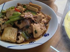 -芦茨金富饭庄·25年老字号·专做稻草鸡