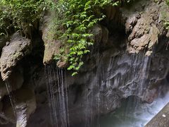 -龙水峡地缝景区
