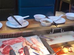 -蒙肥羊·酸汤潮牛·鲜牛肉火锅烤肉自助(岗顶店)