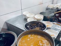 -文山荷鲜居(翠湖店)