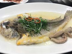 -隆江大酒店(雯婕商务楼店)