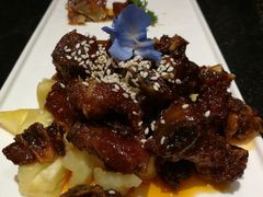 -万重锦·人文川菜馆(骡马市店)