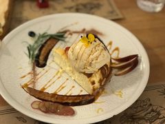 巧克力熔岩蛋糕-Mark&Mars Restaurant