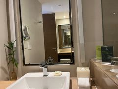 -南阳建业森林半岛假日酒店