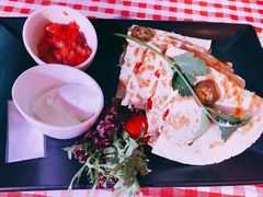 -鲨鱼美式餐厅酒吧Sharky