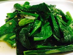 -纽顿熟食中心